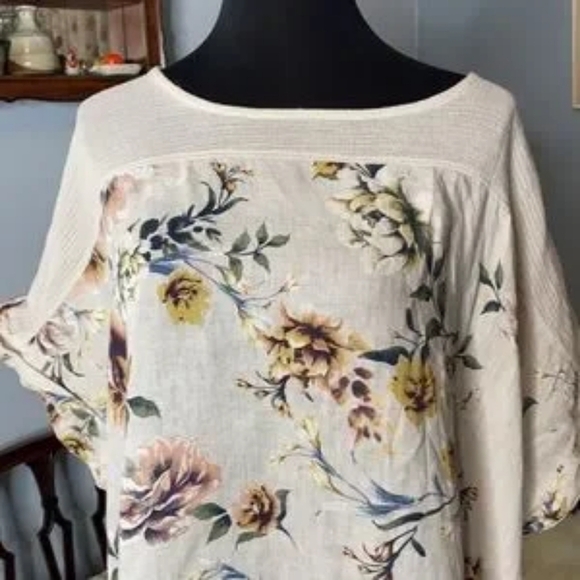 Lungo L'ARNO Tops - Lungo L'ARNO White Linen with Pink Flowers Tunic Top  Neck Blouse 3X
